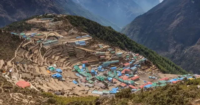Namche Bazaar: the capital of sherpas