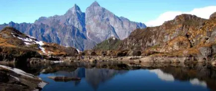Makalu Barun Trek