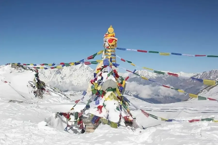 Skiing in Muktinath