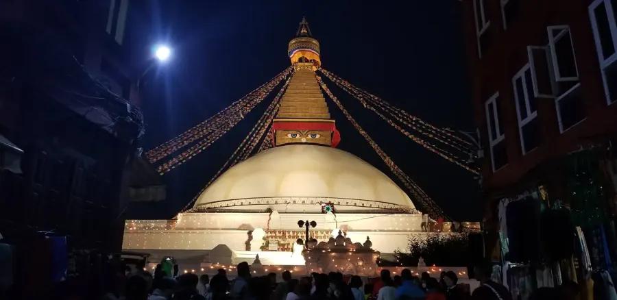 Bouddhanath Stupa at night